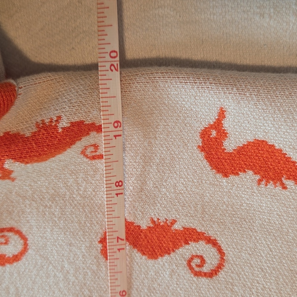 Maeve Vneck SSlv Cream & Orange Seahorses with Blue Trim Sz 1X Cardigan Sweater - Picture 12 of 16